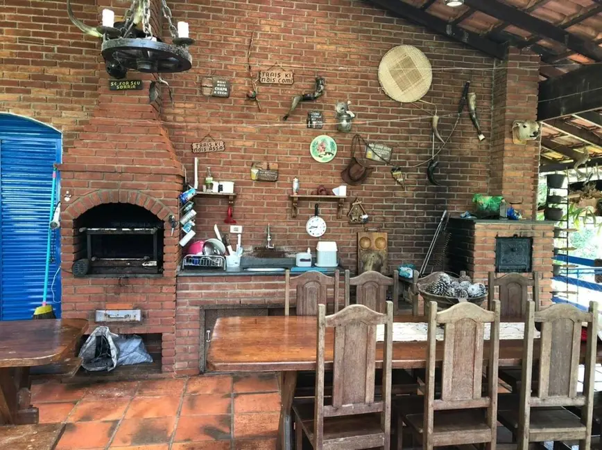 Foto 3 de Chácara com 3 quartos à venda, 250m2 em Mairipora - SP