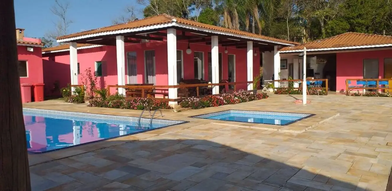 Foto 3 de Sítio / Rancho com 3 quartos à venda, 500m2 em Batatuba, Piracaia - SP