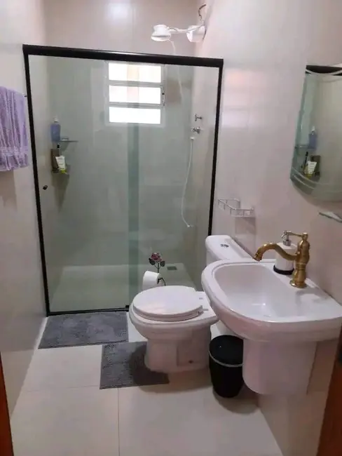 Sítio / Rancho com 3 quartos à venda, 500m2 em Pinhalzinho - SP - imagem 9 Foto 9 de Sítio / Rancho com 3 quartos à venda, 500m2 em Pinhalzinho - SP