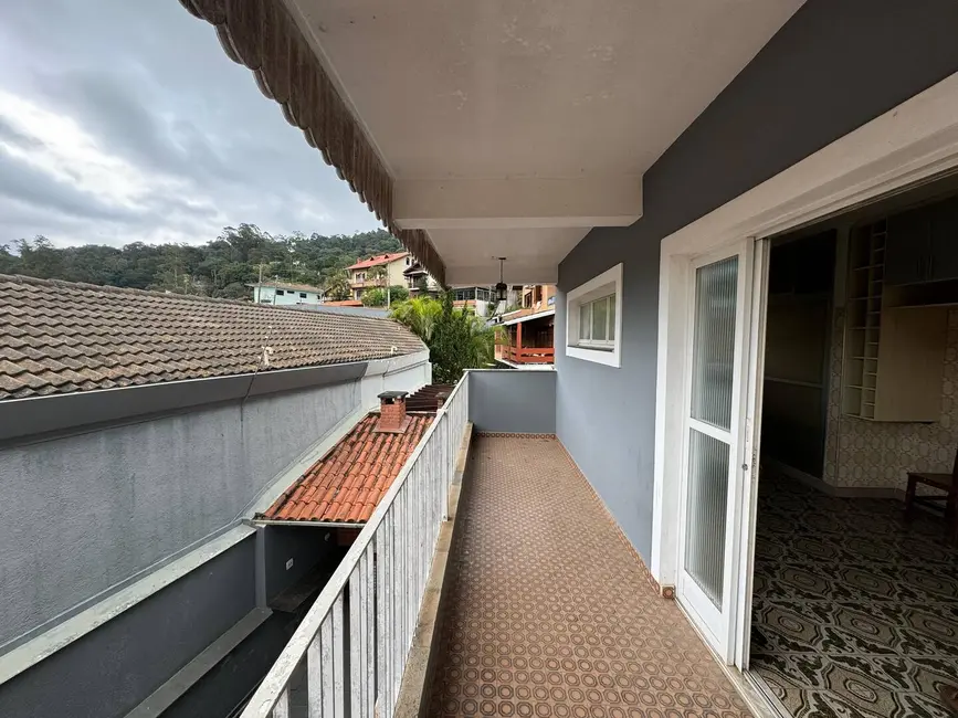 Foto 2 de Casa com 4 quartos à venda, 300m2 em Mairipora - SP