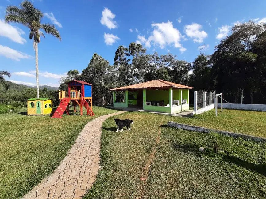 Foto 1 de Chácara com 4 quartos à venda, 1000m2 em Nazare Paulista - SP