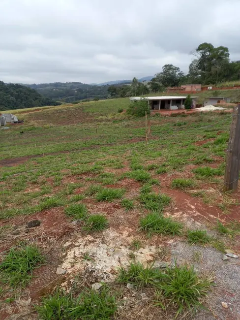 Foto 2 de Terreno / Lote à venda, 1000m2 em Piracaia - SP