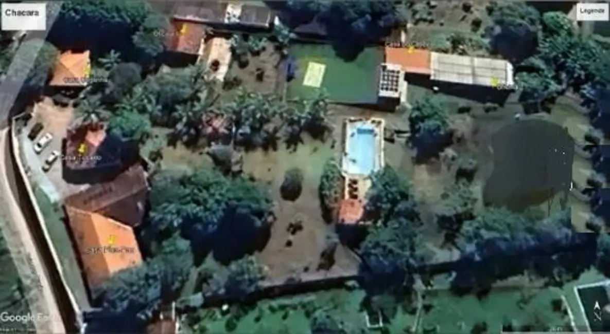 Foto 3 de Chácara com 6 quartos à venda, 405m2 em Jardim Estância Brasil, Atibaia - SP