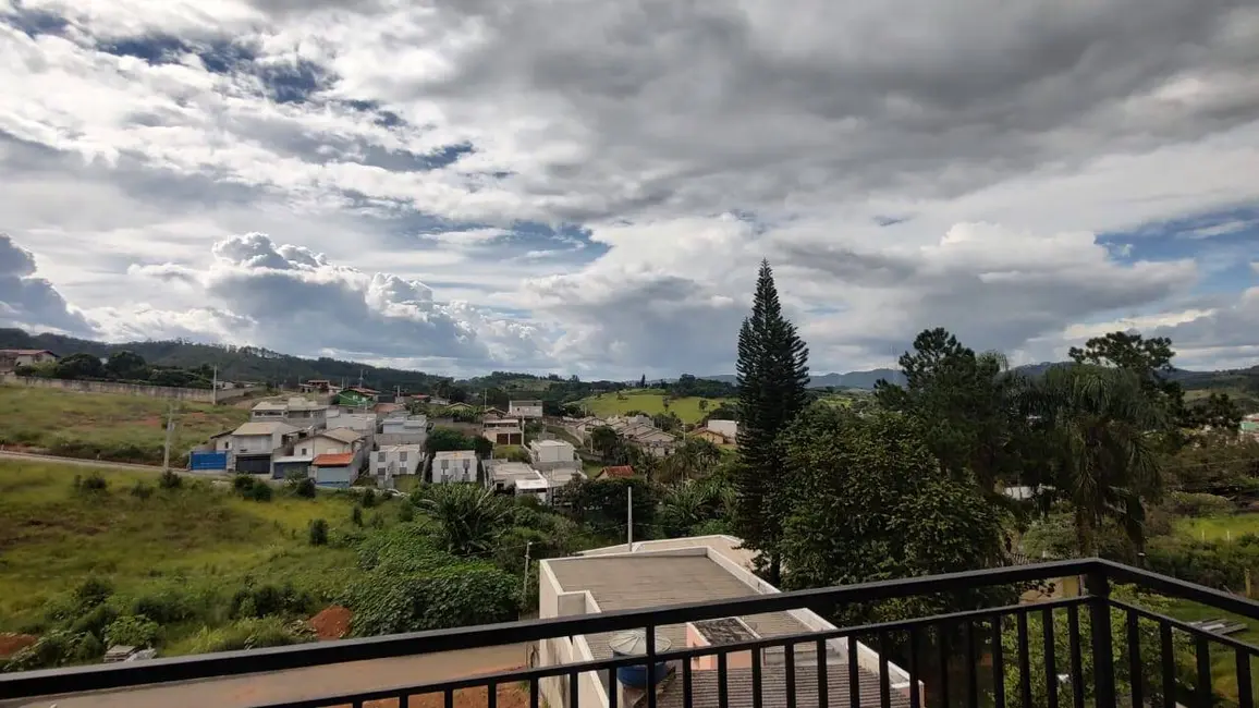 Foto 1 de Casa com 4 quartos à venda, 118m2 em Vila Santa Helena, Atibaia - SP