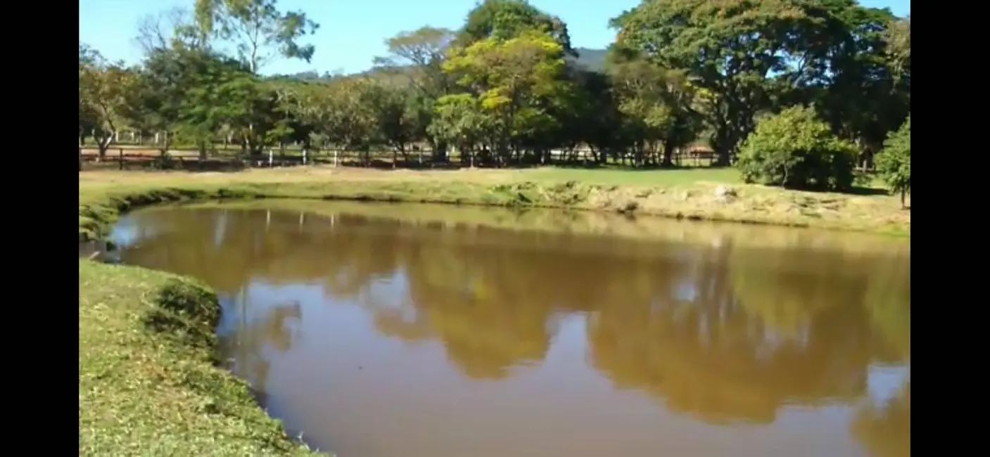 Sítio / Rancho à venda, 18000m2 em Braganca Paulista - SP - imagem 4 Foto 4 de Sítio / Rancho à venda, 18000m2 em Braganca Paulista - SP