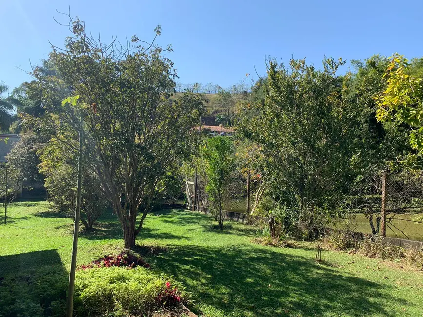 Chácara com 3 quartos à venda, 500m2 em Sao Jose Dos Campos - SP - imagem 6 Foto 6 de Chácara com 3 quartos à venda, 500m2 em Sao Jose Dos Campos - SP