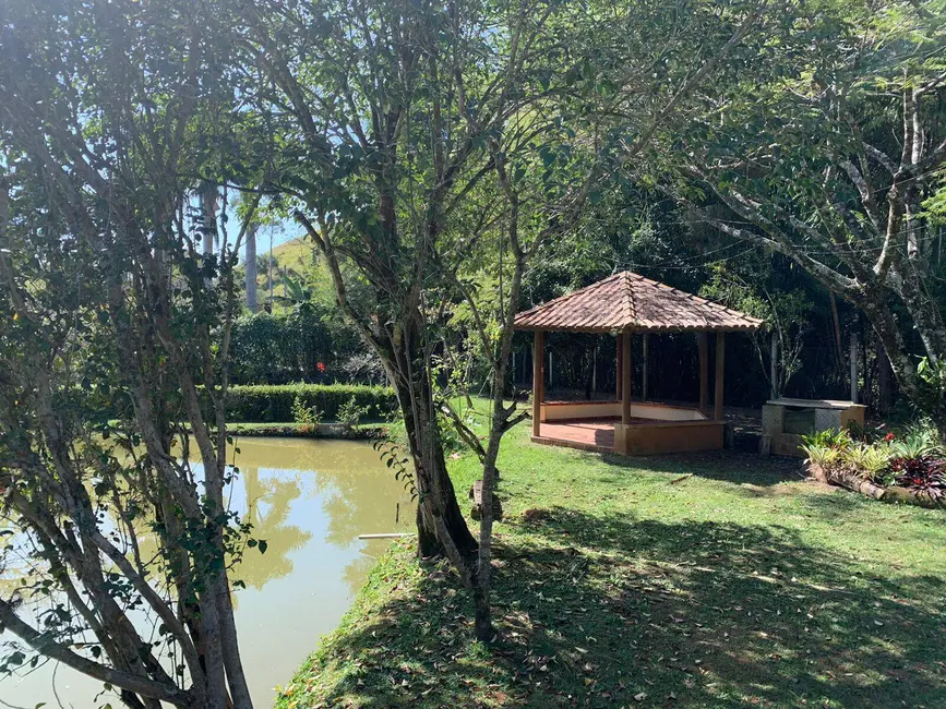 Chácara com 3 quartos à venda, 500m2 em Sao Jose Dos Campos - SP - imagem 5 Foto 5 de Chácara com 3 quartos à venda, 500m2 em Sao Jose Dos Campos - SP