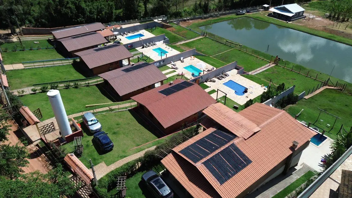 Foto 3 de Chácara à venda, 28000m2 em Piracaia - SP