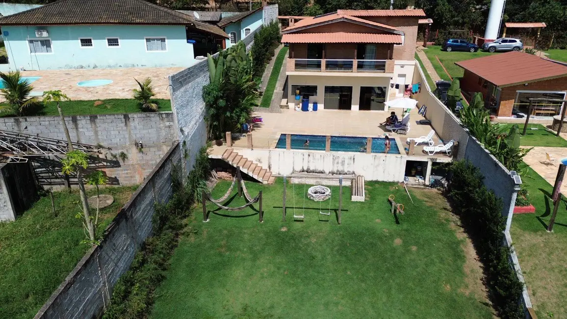 Foto 9 de Chácara à venda, 28000m2 em Piracaia - SP