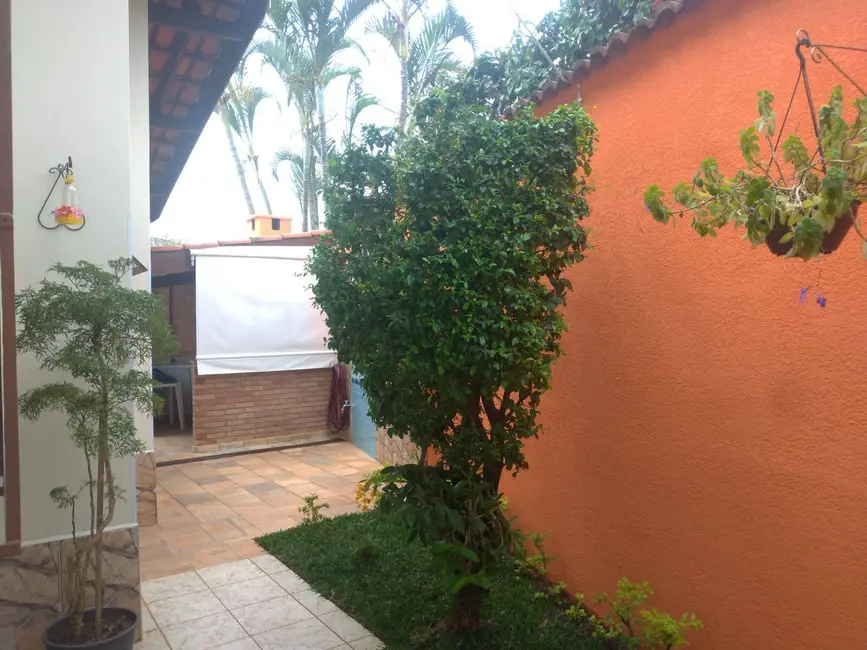 Foto 8 de Casa com 2 quartos à venda e para alugar, 147m2 em Jardim do Lago, Atibaia - SP