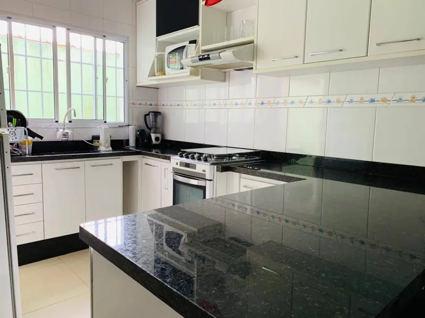 Casa com 2 quartos à venda, 100m2 em Mairipora - SP - imagem 2 Foto 2 de Casa com 2 quartos à venda, 100m2 em Mairipora - SP