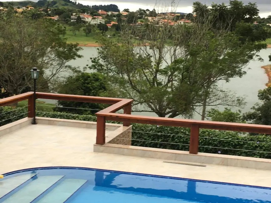 Foto 3 de Chácara com 2 quartos à venda, 240m2 em Piracaia - SP