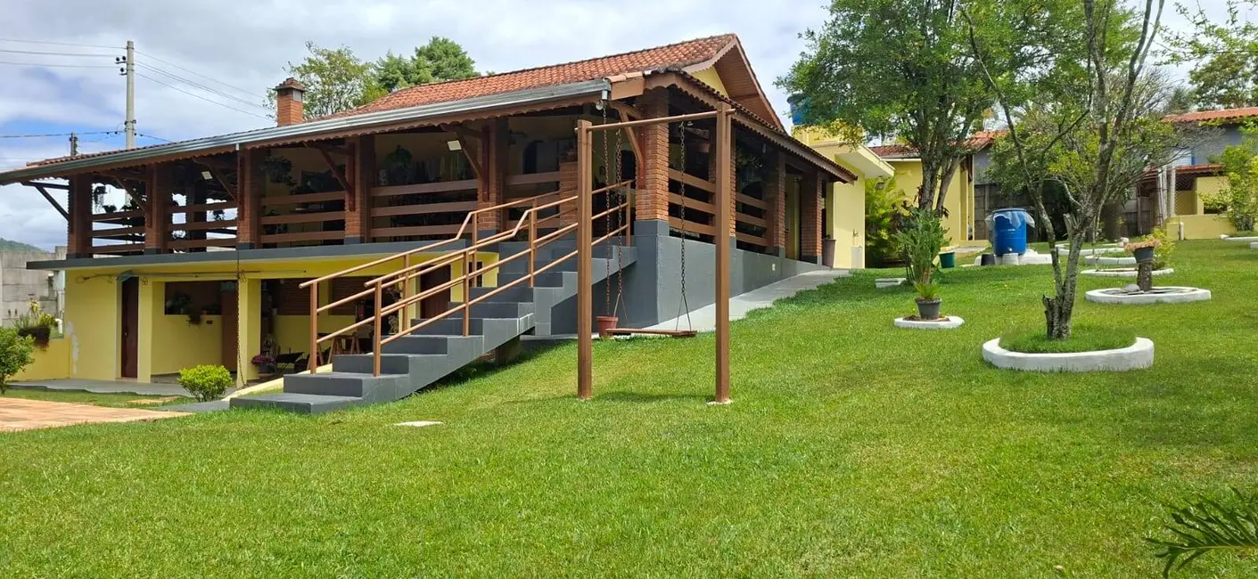 Foto 9 de Chácara com 2 quartos à venda, 250m2 em Nazare Paulista - SP