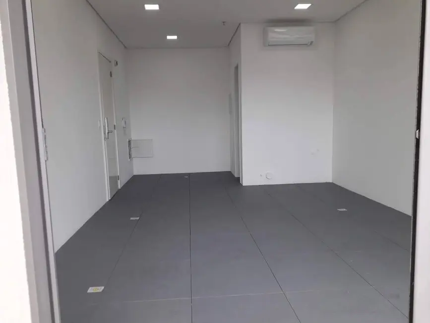 Foto 8 de Sala Comercial para alugar, 32m2 em Barra Funda, São Paulo - SP