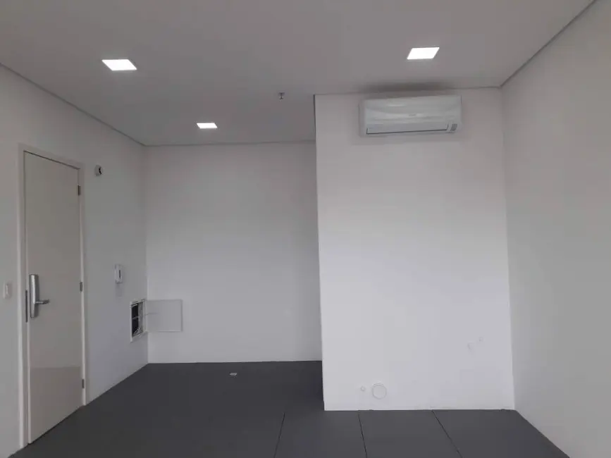 Foto 5 de Sala Comercial para alugar, 32m2 em Barra Funda, São Paulo - SP