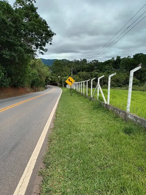 Foto 1 de Terreno / Lote à venda, 16000m2 em Centro, Vargem - SP