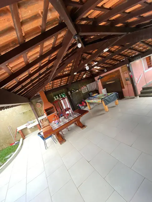 Foto 4 de Casa com 2 quartos à venda, 200m2 em Mairipora - SP