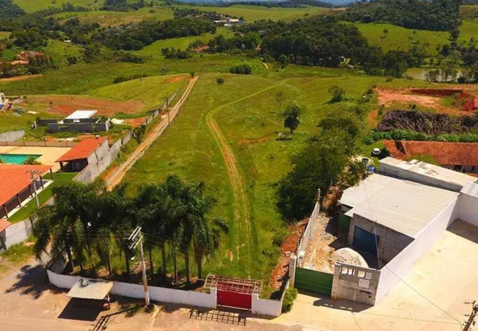 Foto 3 de Sítio / Rancho com 6 quartos à venda, 600m2 em Santa Isabel - SP