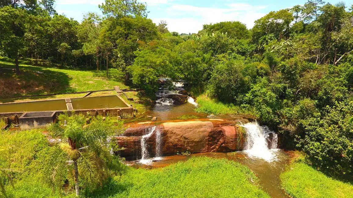 Foto 1 de Sítio / Rancho com 6 quartos à venda, 600m2 em Santa Isabel - SP
