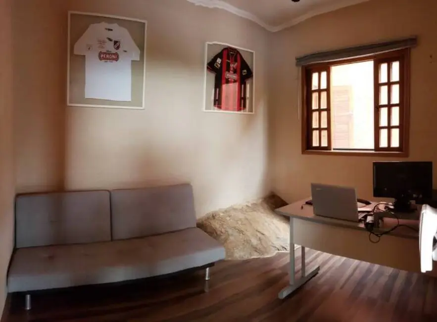 Foto 4 de Chácara com 5 quartos à venda, 250m2 em Bairro dos Pires, Atibaia - SP