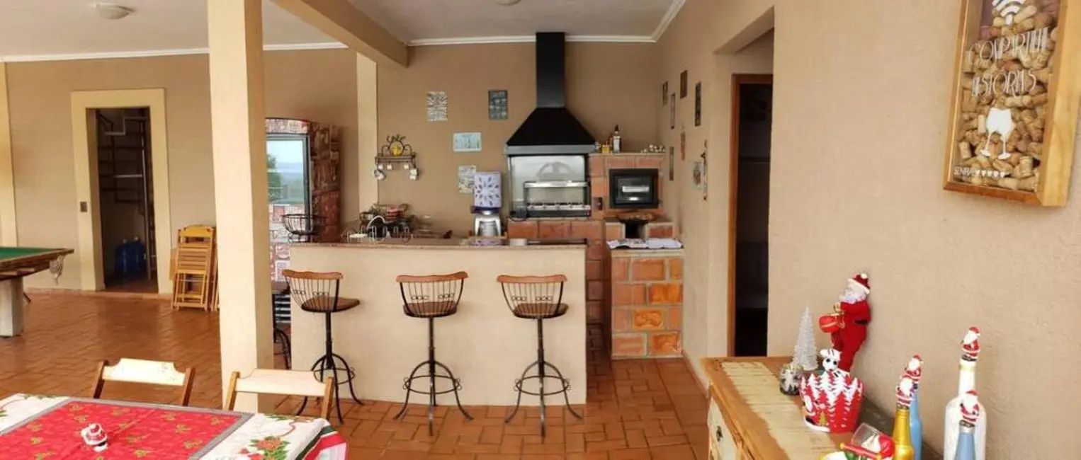 Foto 9 de Chácara com 5 quartos à venda, 250m2 em Bairro dos Pires, Atibaia - SP