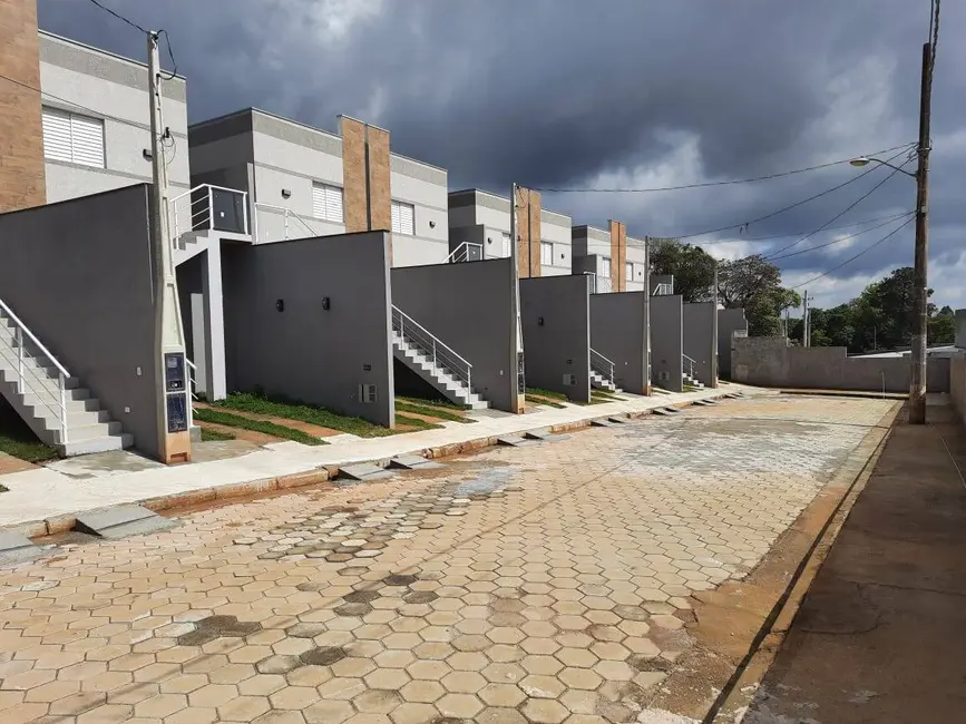 Foto 2 de Casa de Condomínio com 2 quartos à venda, 61m2 em Mairipora - SP