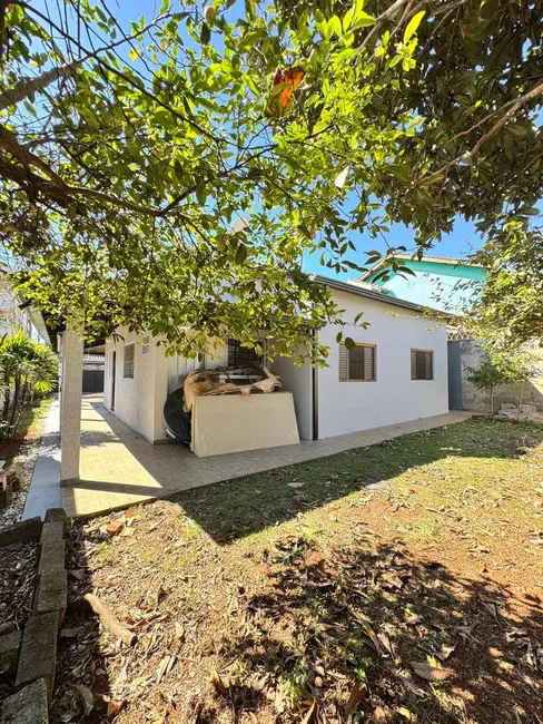 Foto 3 de Chácara com 3 quartos à venda, 350m2 em Nova Cerejeira, Atibaia - SP