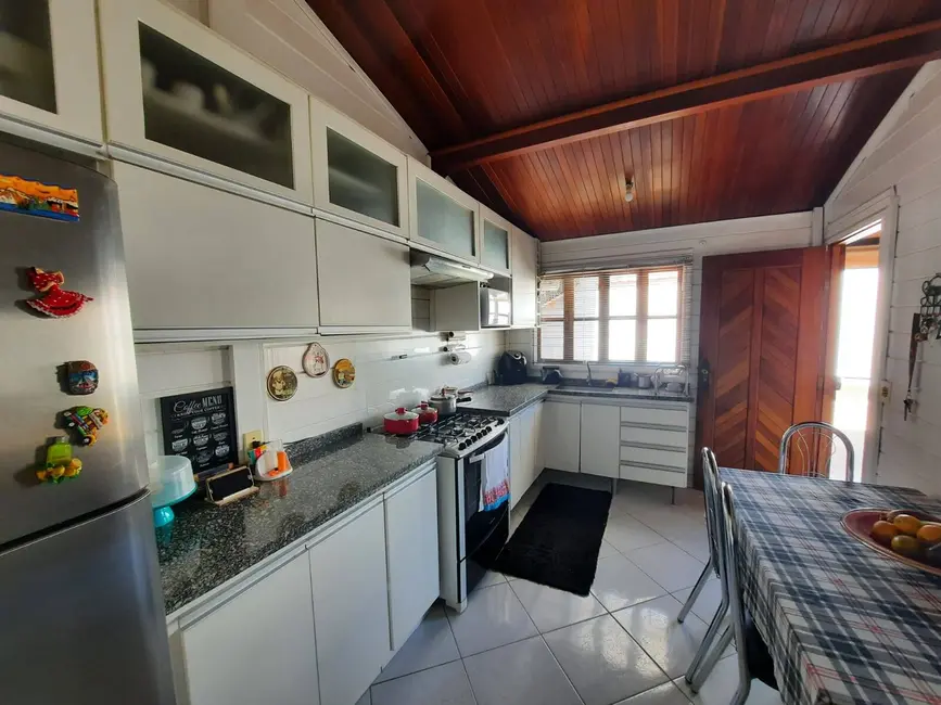 Foto 3 de Casa com 5 quartos à venda, 530m2 em Centro, Atibaia - SP