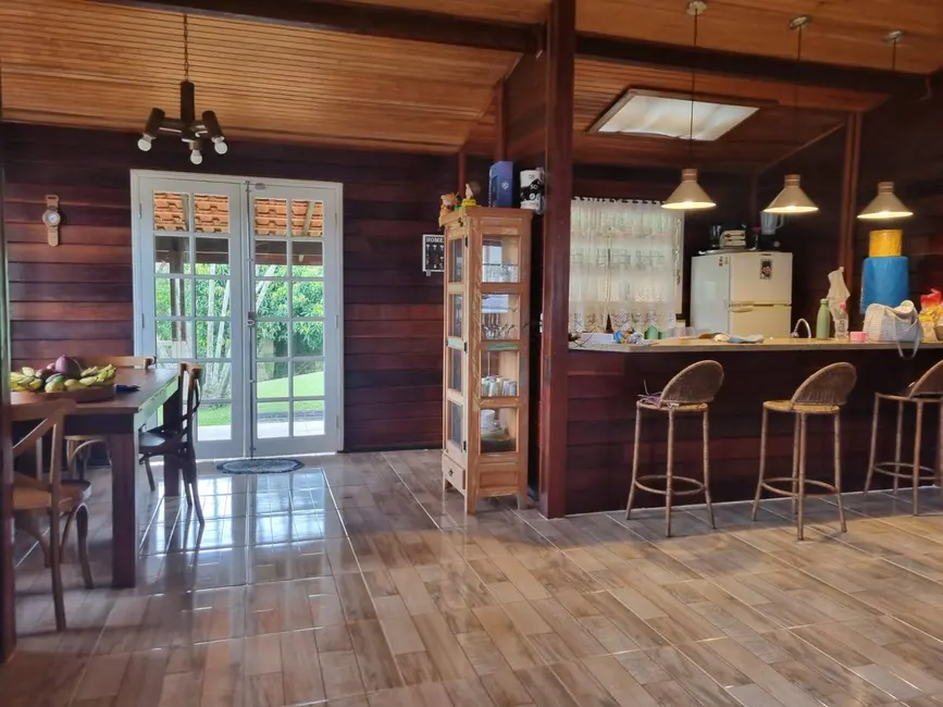 Foto 9 de Chácara com 3 quartos à venda, 300m2 em Piracaia - SP