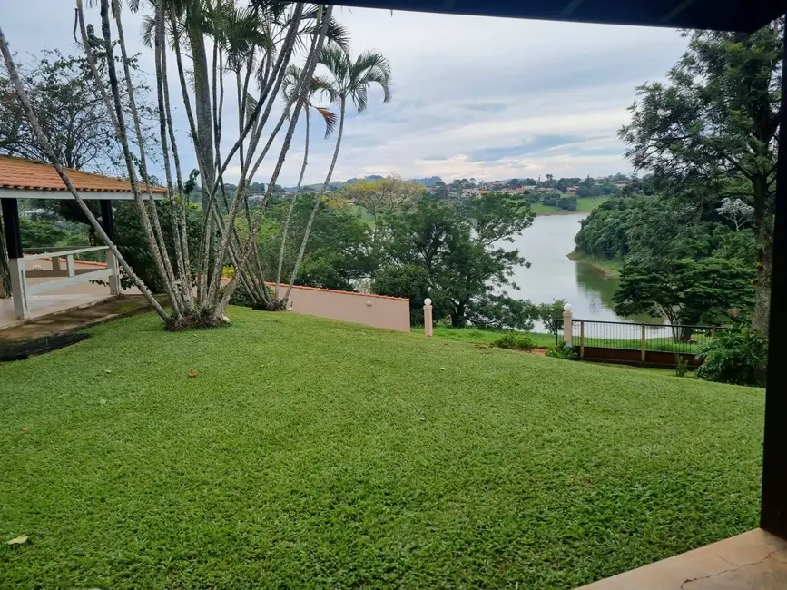 Foto 8 de Chácara com 3 quartos à venda, 300m2 em Piracaia - SP