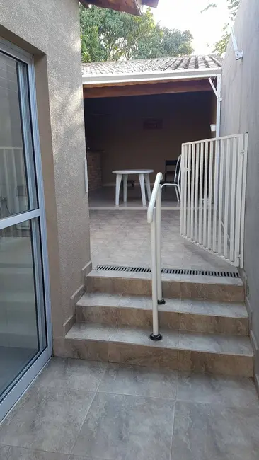 Foto 8 de Casa com 2 quartos à venda, 166m2 em Centro, Bom Jesus Dos Perdoes - SP