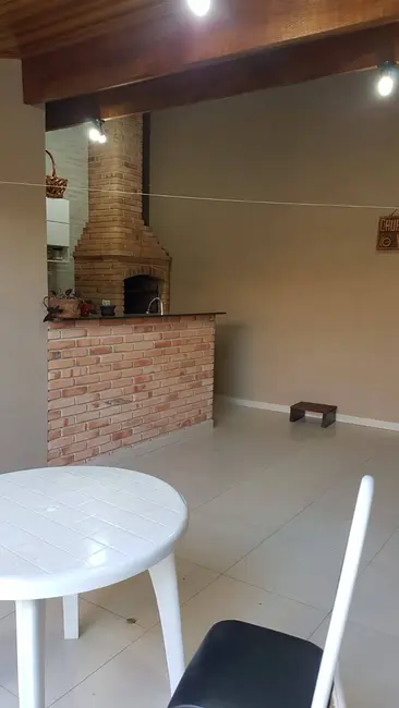 Foto 2 de Casa com 2 quartos à venda, 166m2 em Centro, Bom Jesus Dos Perdoes - SP