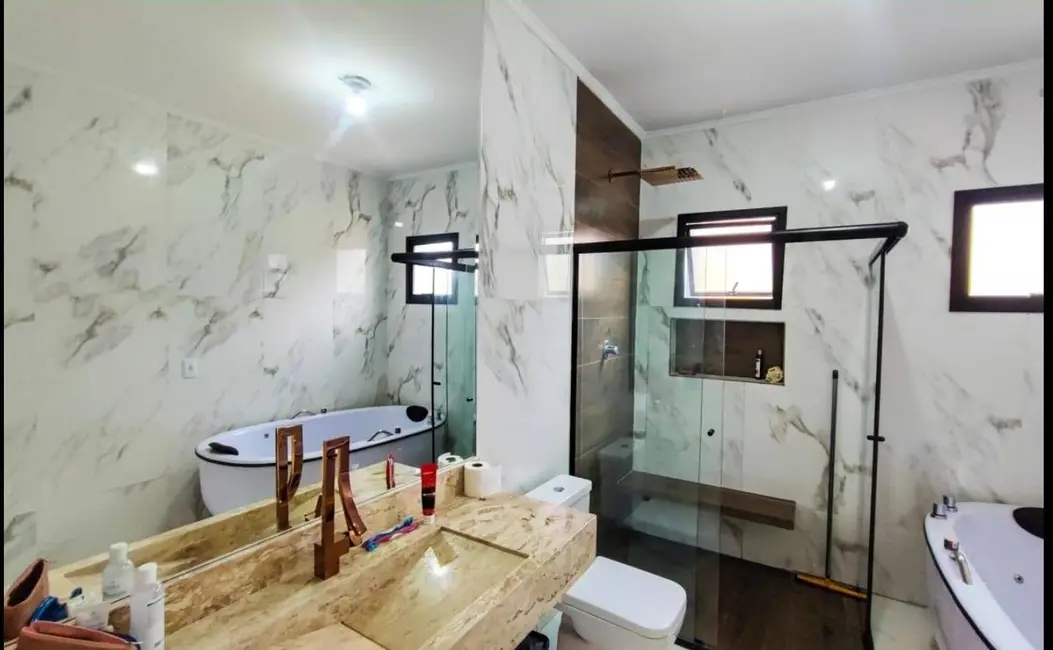Foto 2 de Sobrado com 4 quartos à venda, 224m2 em Condomínio Villa Real de Bragança, Braganca Paulista - SP