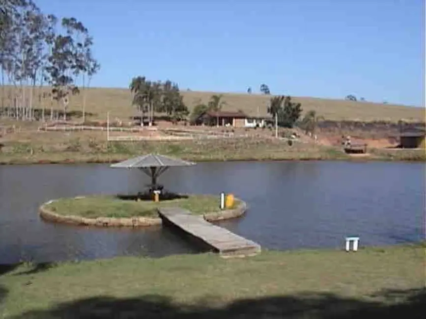 Foto 5 de Fazenda / Haras à venda, 97m2 em Curitibanos, Braganca Paulista - SP