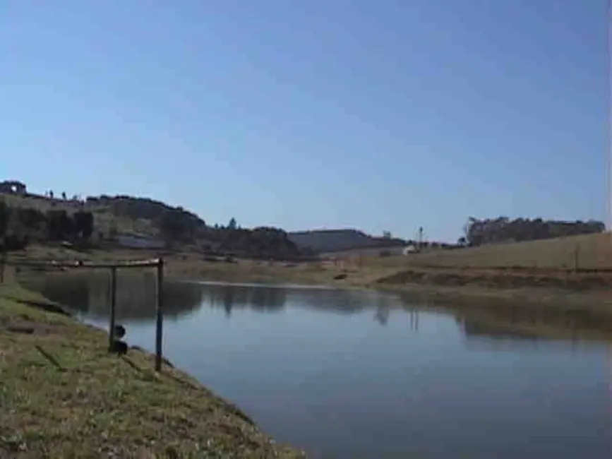 Foto 4 de Fazenda / Haras à venda, 97m2 em Curitibanos, Braganca Paulista - SP