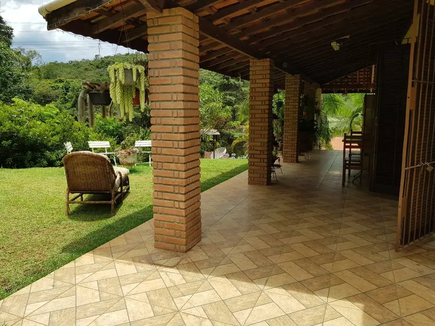 Foto 4 de Chácara com 3 quartos à venda, 156m2 em Mairipora - SP