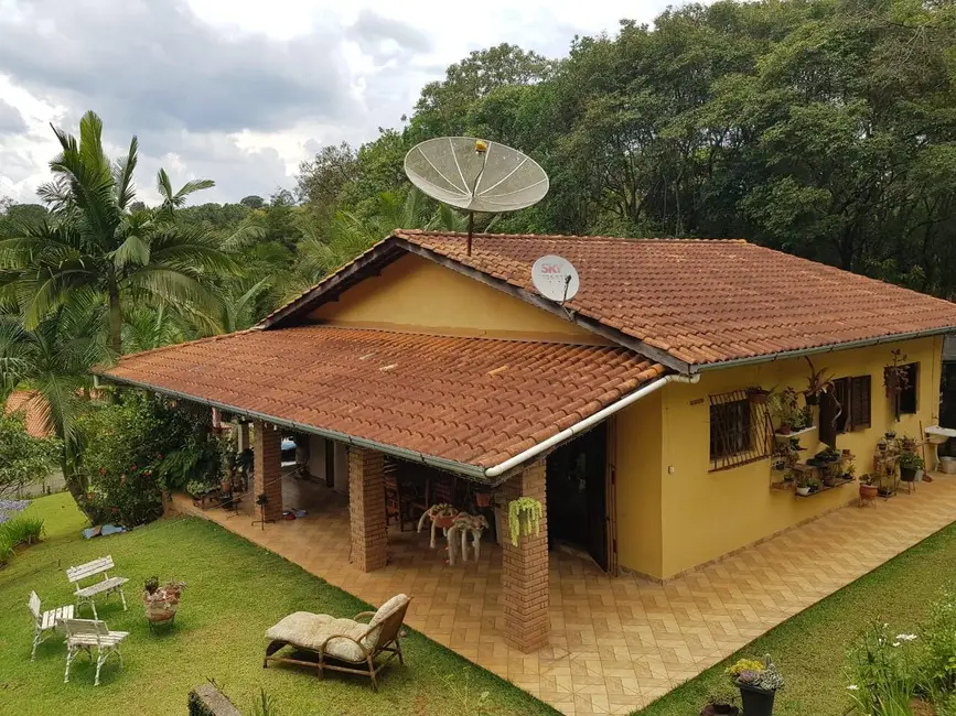 Foto 1 de Chácara com 3 quartos à venda, 156m2 em Mairipora - SP