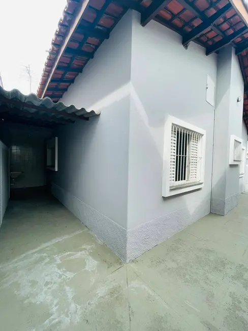 Foto 8 de Casa com 2 quartos à venda, 64m2 em Jardim Alvinópolis, Atibaia - SP