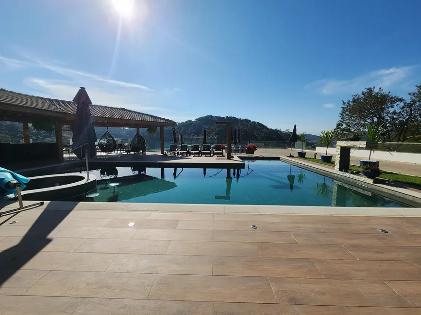 Foto 8 de Chácara com 6 quartos à venda, 1000m2 em Igarata - SP