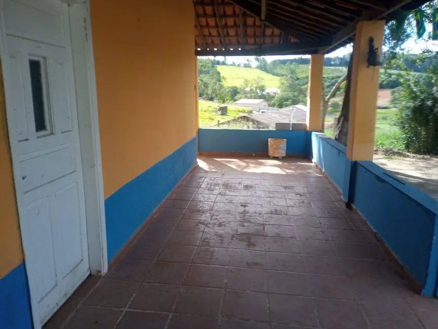 Foto 4 de Chácara com 3 quartos à venda, 160m2 em Curitibanos, Braganca Paulista - SP