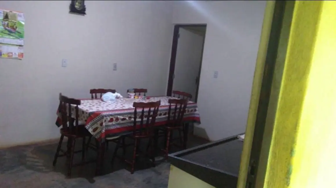 Chácara com 2 quartos à venda, 120m2 em Piracaia - SP - imagem 8 Foto 8 de Chácara com 2 quartos à venda, 120m2 em Piracaia - SP