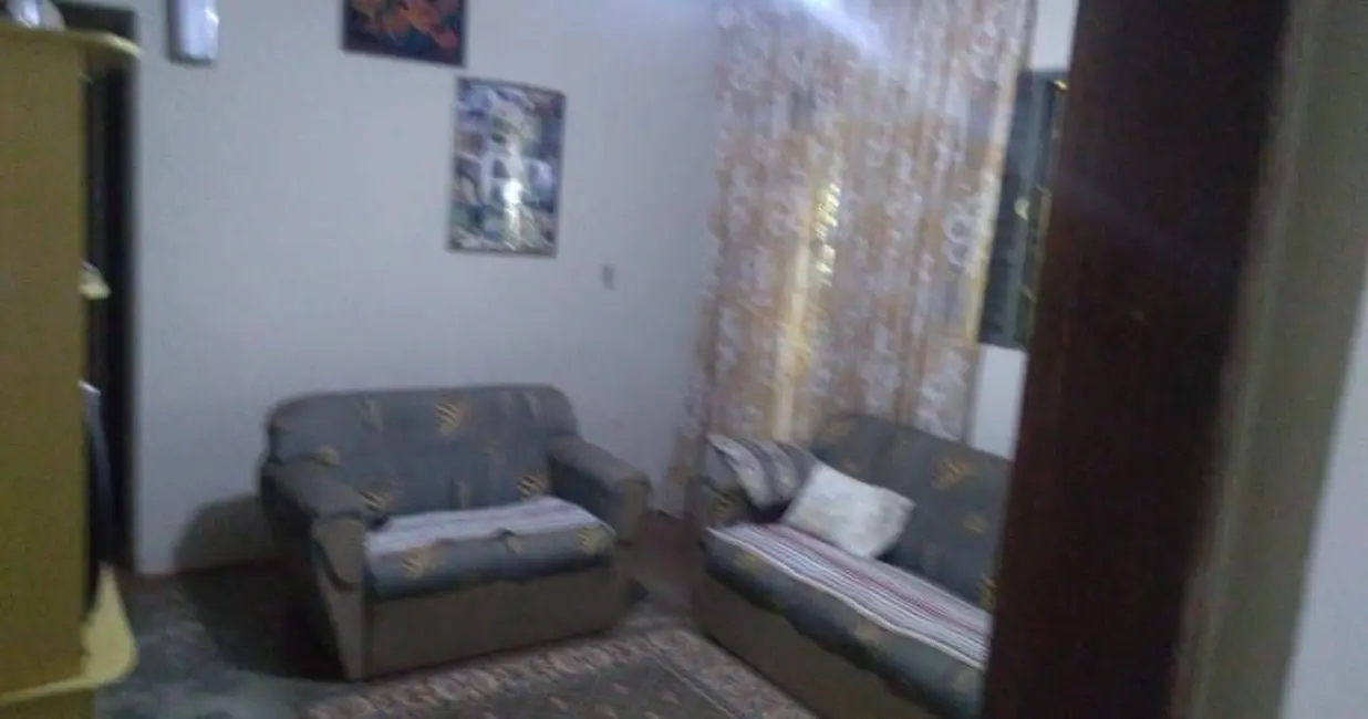 Chácara com 2 quartos à venda, 120m2 em Piracaia - SP - imagem 5 Foto 5 de Chácara com 2 quartos à venda, 120m2 em Piracaia - SP