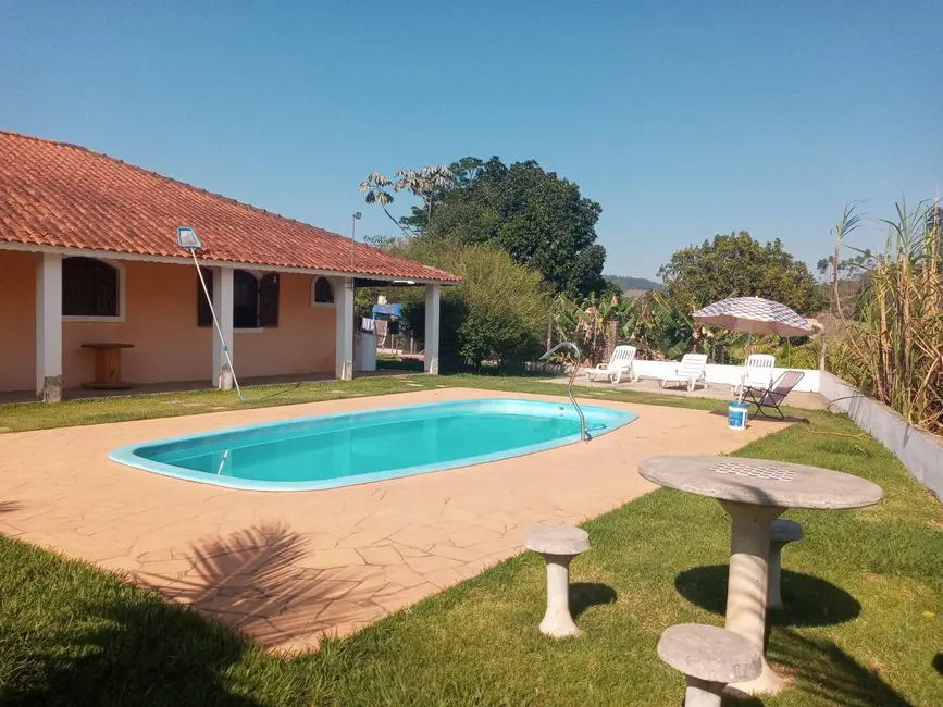 Foto 4 de Chácara com 3 quartos à venda, 200m2 em Nazare Paulista - SP