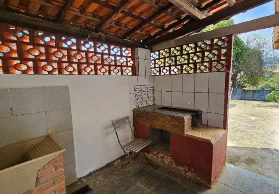 Chácara com 3 quartos à venda, 100m2 em Batatuba, Piracaia - SP - imagem 9 Foto 9 de Chácara com 3 quartos à venda, 100m2 em Batatuba, Piracaia - SP