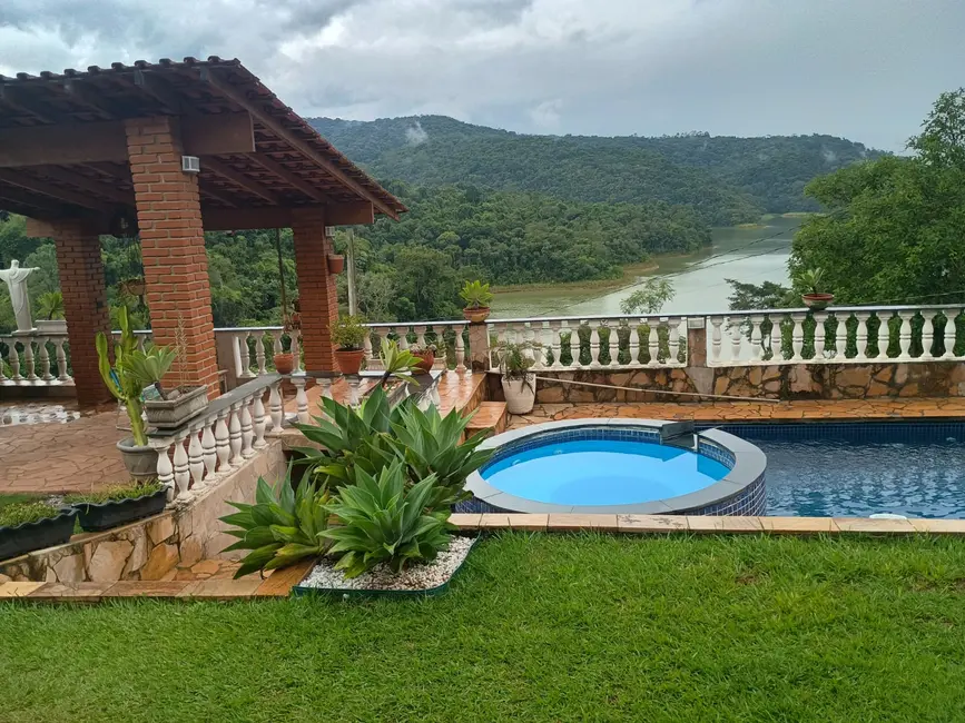 Foto 1 de Chácara com 3 quartos à venda, 120m2 em Nazare Paulista - SP