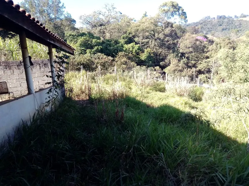 Chácara com 2 quartos à venda, 80m2 em Centro, Joanopolis - SP - imagem 9 Foto 9 de Chácara com 2 quartos à venda, 80m2 em Centro, Joanopolis - SP