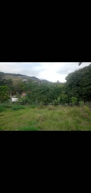 Chácara com 2 quartos à venda, 80m2 em Centro, Joanopolis - SP - imagem 8 Foto 8 de Chácara com 2 quartos à venda, 80m2 em Centro, Joanopolis - SP