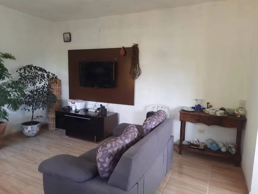 Foto 3 de Chácara à venda e para alugar em Igarata - SP