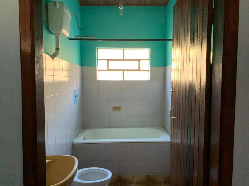 Chácara com 2 quartos à venda, 120m2 em Toledo - MG - imagem 8 Foto 8 de Chácara com 2 quartos à venda, 120m2 em Toledo - MG