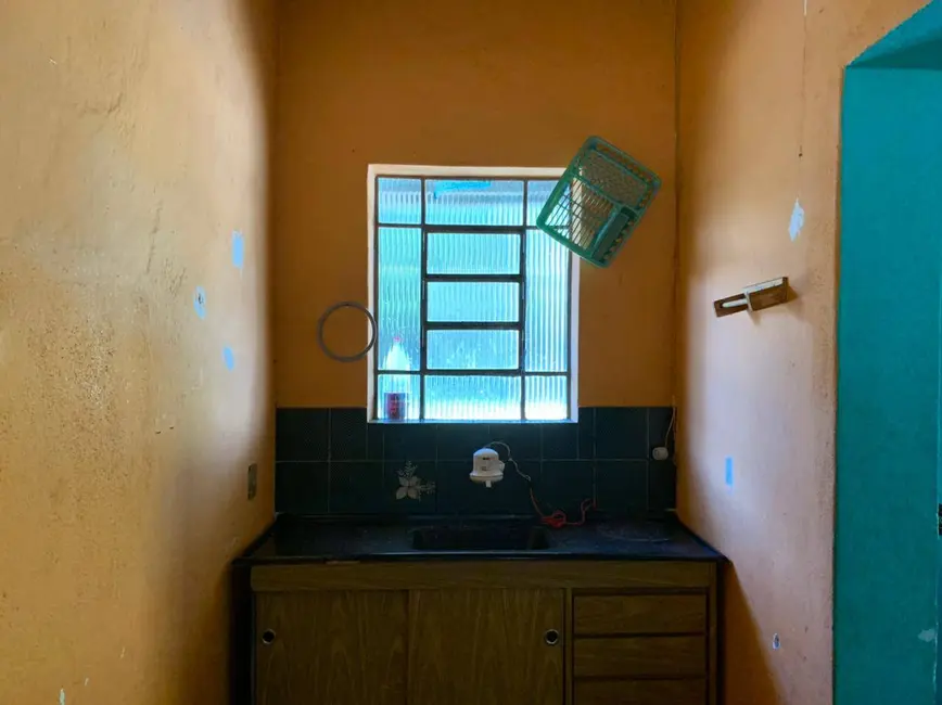 Chácara com 2 quartos à venda, 120m2 em Toledo - MG - imagem 5 Foto 5 de Chácara com 2 quartos à venda, 120m2 em Toledo - MG